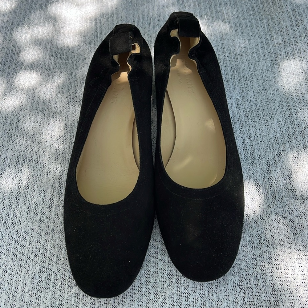 EVERLANE The Day Pumps Black Suede Slip On Mid Block Heel 9.5